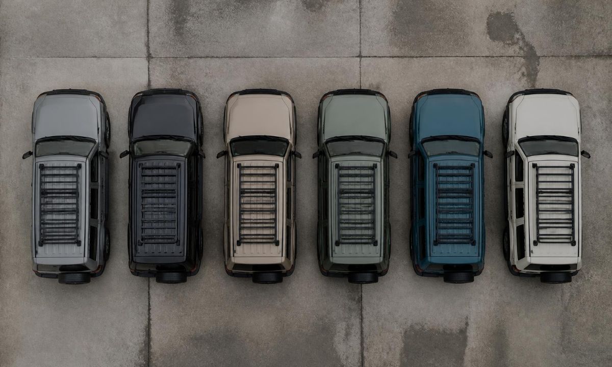 Overhead view of six Subaru Outback models in different colors lined up side by side